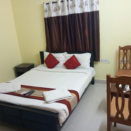 The Posh Residency, Ecr Bed & Breakfast Chennai Exterior foto