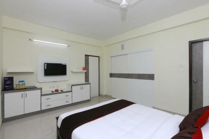 The Posh Residency, Ecr Bed & Breakfast Chennai Exterior foto