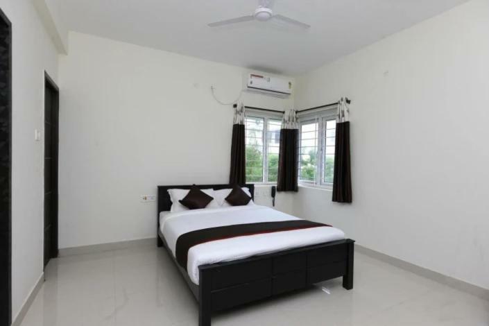 The Posh Residency, Ecr Bed & Breakfast Chennai Exterior foto